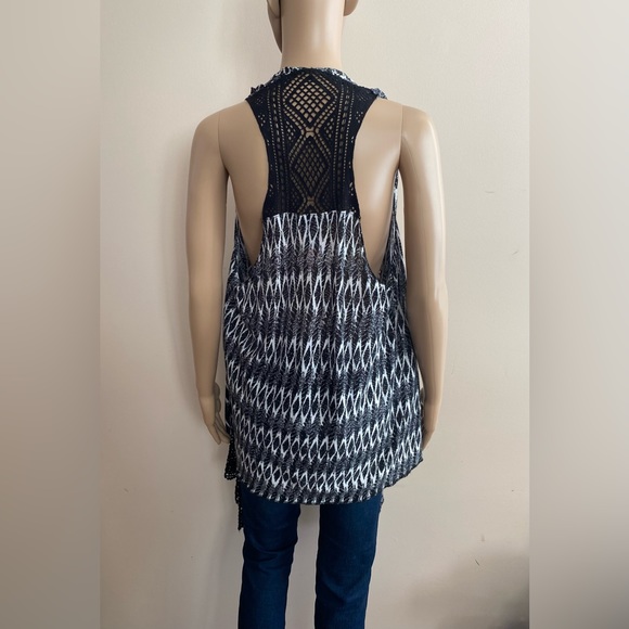 Chico’s - Picture 3 of 3